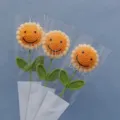 Bouquet di girasole all'uncinetto fatto a mano regalo di fiori lavorati a maglia - Girasole Sorridente Rotondo / Giallo