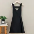 Delantal de cocina negro impermeable, estilo coreano para cocinar en el hogar. - Delantal Princesa Cuello en V / Negro