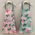 Grembiule da cucina impermeabile con stampa floreale, cinghie regolabili e tasche, resistente. - Blu + Rosa