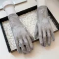 Korean style grey lace sun protection gloves, summer thin breathable mesh short five-finger. - One Size / Gray