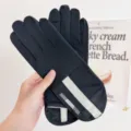 Summer ice silk sun protection gloves for women, black full-finger touchscreen cycling outdoor. - Black