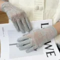 Gants de protection solaire en dentelle florale pour femmes, gants courts en filet respirant. - Taille unique / Gris