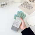 Women winter touchscreen knit gloves, stylish contrast zigzag striped warm thermal mittens for girls. - One Size / Striped-Green