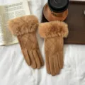 Bruine dames suède winterhandschoenen met pluche bontmanchet en gewatteerd ontwerp voor warmte - Eén maat / Tan