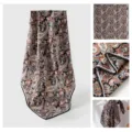 Elegante pañuelo cuadrado con estampado de cachemir para mujer, bufanda vintage de otoño. - Negro y Naranja