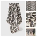 Foulard cuadrado de seda y lana con estampado paisley, chal vintage elegante para mujer. - Paisley Blanco / Blanco