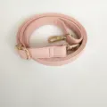Correa de repuesto de cuero PU rosa con hebilla dorada ajustable para bolsos cruzados. - Rosa