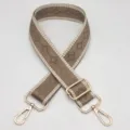 Cómoda correa de hombro de recambio ajustable para bolsos con elegante motivo tejido. - Borde Beige Camello