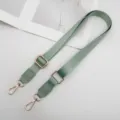 Groene nylon vervangende tasriem met lederen uiteinden en verstelbare gouden gespen. - Matcha Groen