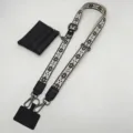 Geflochtenes Crossbody Handy-Umhängeband mit kleiner Tasche und verstellbarem Riemen. - Schwarzes Leder Gunmetal Haken Set / Beige-Schwarz