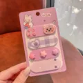 Süßes lila Haarspangen-Set für Kleinkinder mit niedlichen Bären- und Blumenmotiven. - Lila Bär 4 Stück