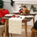 Elegante cammino tavolo Natale lavorato a maglia bianco sporco con stelle oro e alberi decoro - 33*93cm / Bianco