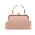 Elegante rosa plissierte Abendtasche mit goldenem Kussverschluss und Metallgriff. - 22x6x14cm / Hellrosa