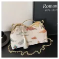 Chinesischer Stil Bestickte Handtasche Retro Metallrahmen Umhängetasche Beige Variante - 27x7x17cm / Gebrochenes Weiß