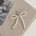 Ciondolo Portachiavi Fiocco Perle Borsa Telefono Charm Accessorio Circa 12cm - Fiocco Bianco Sporco