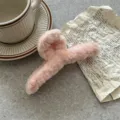 Large pink plush hair claw clip, fluffy winter hair accessory for women, stylish shark clip. - Pink