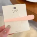 Fermaglio per capelli opaco rosa semplice becco d'anatra dolce accessorio per styling quotidiano - Fermaglio rosa