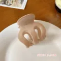 Molletta per capelli floccata beige da 5.5cm, piccola clip elegante per code e acconciature. - Grande Molla per Capelli Floccata Kaki a Tre Denti