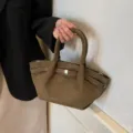 Braune Wildleder-Tasche für Damen, retro Herbst Winter Schultertasche, große Umhängetasche. - Matcha-Grün