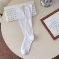 Weiße japanische hohle Mesh Kniestrümpfe für Damen, atmungsaktives dünnes Frühlingsdesign. - Einheitsgröße / Reinweiß