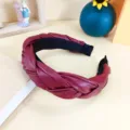 Serre-tête tressé en cuir PU bordeaux, accessoire cheveux élégant antidérapant femme. - Bordeaux