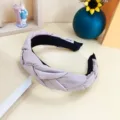 Bandeau tressé en cuir synthétique élégant pour femmes, cerceau antidérapant quotidien. - Beige