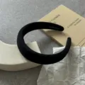 Black sponge headband detail, thick plain design, elegant style, minimalist daily hair accessory. - Sponge Headband / Black
