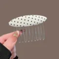 Peine de pelo clásico con lunares blancos y negros para mujeres estilo flequillo. - Blanco y Negro Lunares