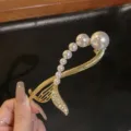 Elegante horquilla de perlas doradas pinza para el cabello cola de pez accesorio elegante - Perla de una sola fila / Dorado