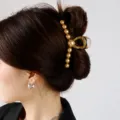 Elegante pinza de pelo de perlas grandes para mujeres, accesorio para el cabello. - Perlas Doradas
