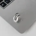Pinza de pelo de metal minimalista para mujer, elegante accesorio de peinado geométrico. - Doble capa calada / Plateado