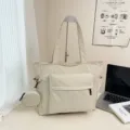 Große beigefarbene Tote Bag für Damen, stilvolle Pendler-Umhängetasche mit vielen Fächern. - Gebrochenes Weiß