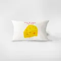 Vista dettagliata del cuscino rettangolare in stile dopamina nordica con stampa di formaggio. - 30x50cm (Senza Nucleo) / Stile Crema Dopamina 4
