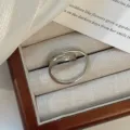Minimalist open silver ring for women, trendy asymmetric metal finger jewelry for daily wear - Silver Linear Round