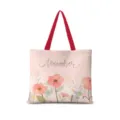 Vue détaillée du sac cabas en toile rose avec motif floral aquarelle et inscription November. - Floral Aquarelle Horizontal 03 Sangle Rouge
