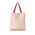 Sac en toile à motif marbre rose vue de détail avec de superbes bretelles rouges. - Abstrait Littéraire Vertical 01 [Sangle Rouge]