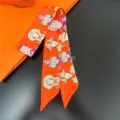 Luxe zijden twilly sjaal voor vrouwen, elegante geprinte halsdoek en stijlvol haaraccessoire. - 2