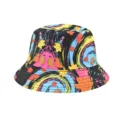 Vue détaillée du chapeau bob coloré et abstrait style tie-dye avec des feuilles d'automne. - M (56-58cm) / Teinture-Lien Double Face 09