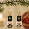 Pendientes colgantes de acrílico de cascanueces de navidad con estrella dorada - Soldado Cascanueces y Estrella 6 (26083001-6)