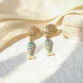 Pendientes colgantes de concha y pez esmaltado azul estilo océano para vacaciones de verano y diario. - Pescado Pequeño - Azul