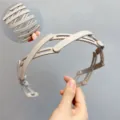 Foldable mesh headband, stretchable plastic hair hoop, convenient teeth design for daily wear. - Smoke