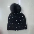 Gorro de punto negro con perlas y pompón suave para mujer cálido en invierno estilo - Talla única / Gorro de Punto Adornado con Cuentas - Negro