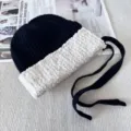 Gorro de punto negro y blanco con ala de felpa y correas largas, gorro de invierno cálido - Talla única / Negro