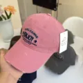 Gorra de béisbol rosa bordada con detalles desgastados para hombres y mujeres casual. - M (56-58cm) / Rosa