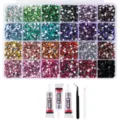 Kleurrijke platte hars strass steentjes set met opbergdoos en gereedschap voor nail art knutselen. - 24 Roosters 24000 Stuks + 3 Lijmen