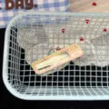 Dopamine cute plaid hair clip Korean sweet style side hairpin cute hair accessory - Pink Two-Tone Cutout Square Hair Clip