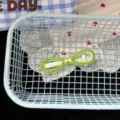Cute dopamine green white hair clip korean style sweet bow hairpin for daily sweet styling girls - Dark Green Bow Hair Clip