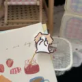 Cute crying cat expression hairpin sweet bangs duckbill clip funny hair accessory for girls - Snickering Hair Clip