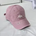 Gorra de béisbol desgastada y rota con bordado para protección solar al aire libre. - M (56-58cm) / Rosa