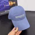 Vista detallada de gorra de béisbol azul con bordado blanco, sombrero de verano casual. - M (56-58cm) / Azul